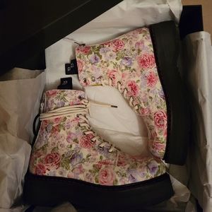 R13 Single Stack Boot - White Floral